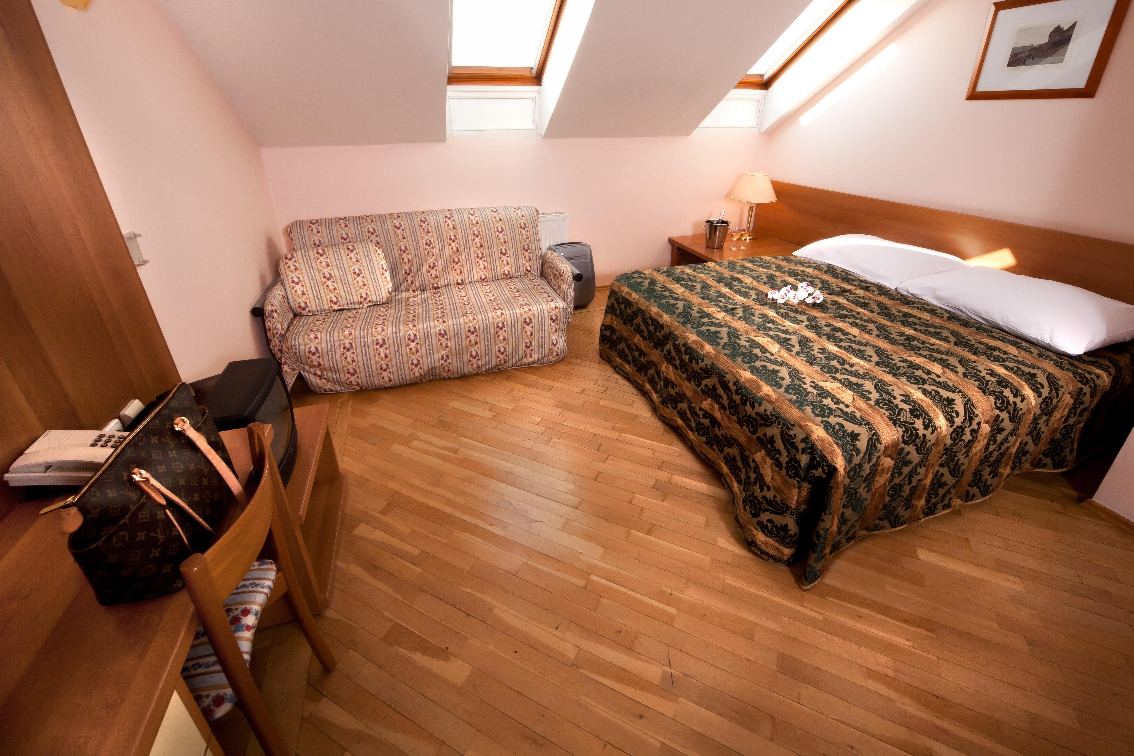 Select Hotel Prag