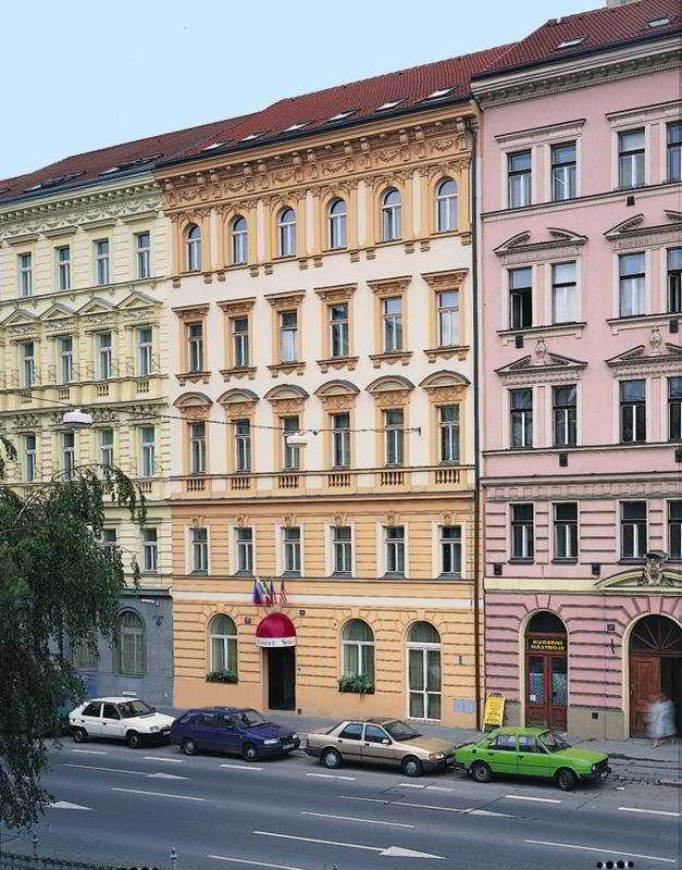 Select Hotel Prag